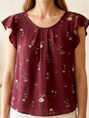 iris Burgundy Floral Flutter Sleeve Tee